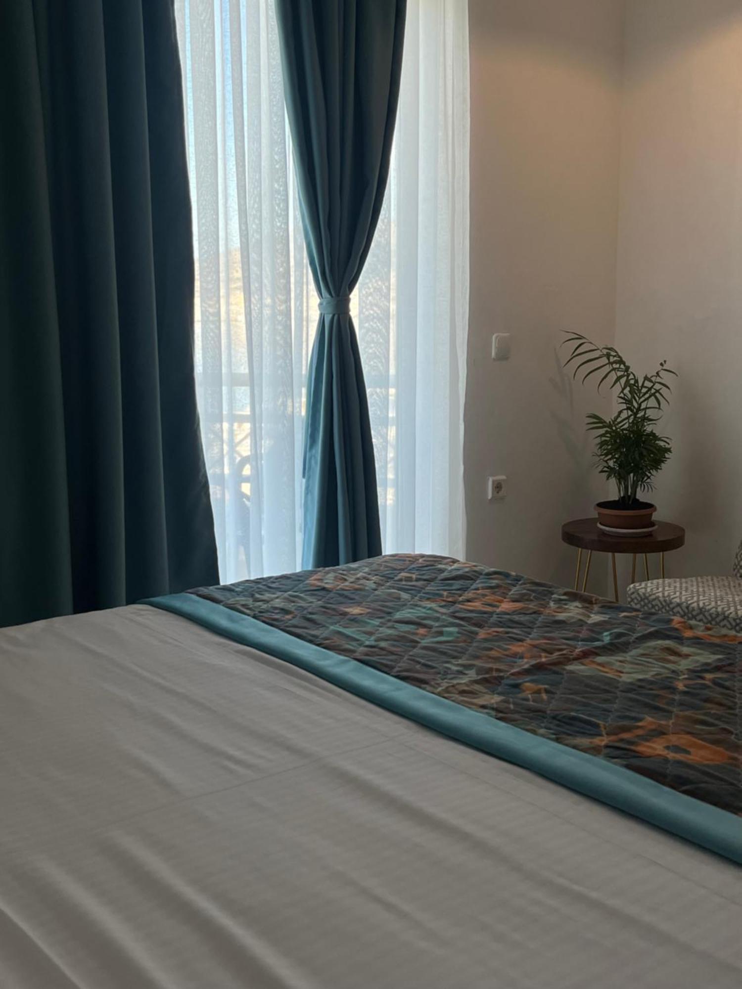 Saranda Hotel Exterior foto